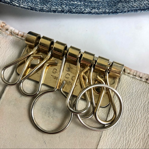 GUCCI Gold Heart Canvas Monogram Key Card Holder - Picture 5 of 13